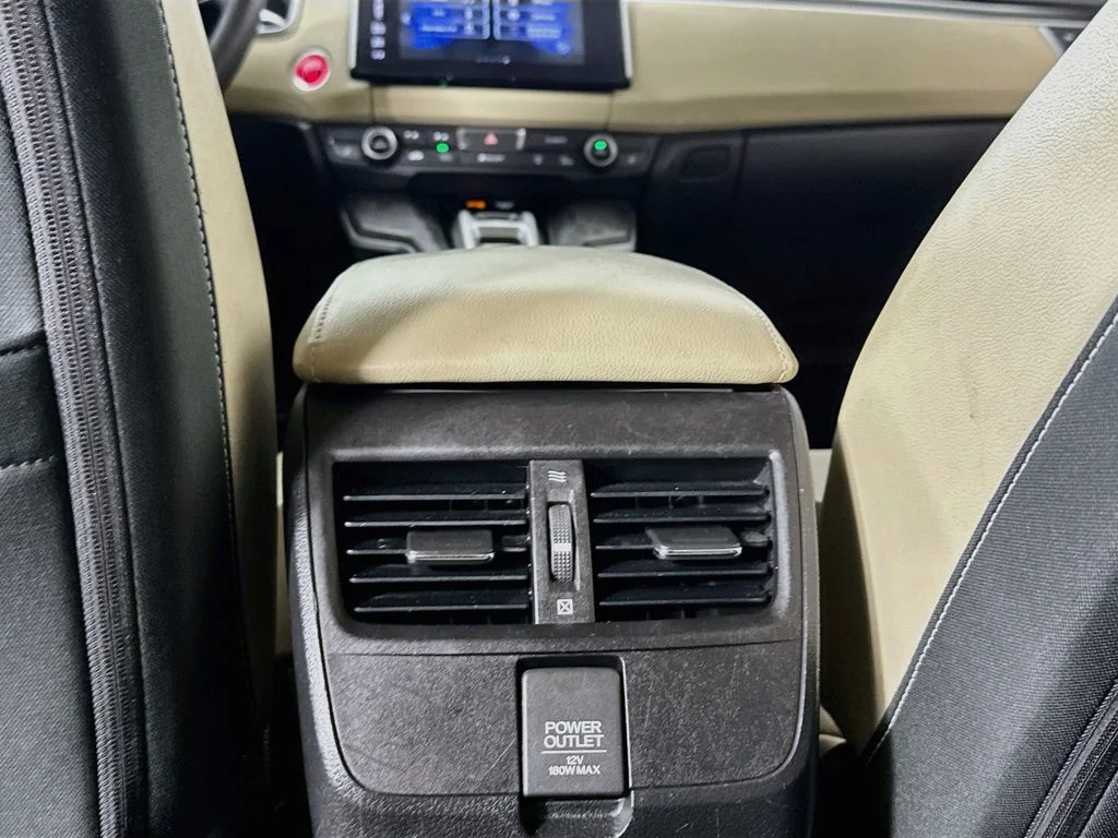 Certified Used 2018 Red Honda Base image 32