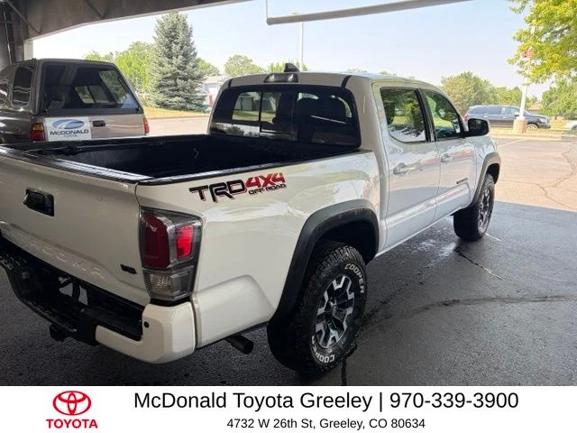 Used 2022 White Toyota TRD Off-Road image 12