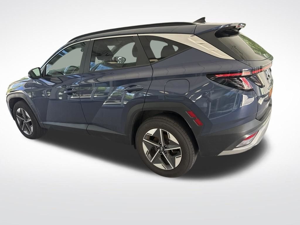 Used 2025 Blue Hyundai SEL Convenience image 13