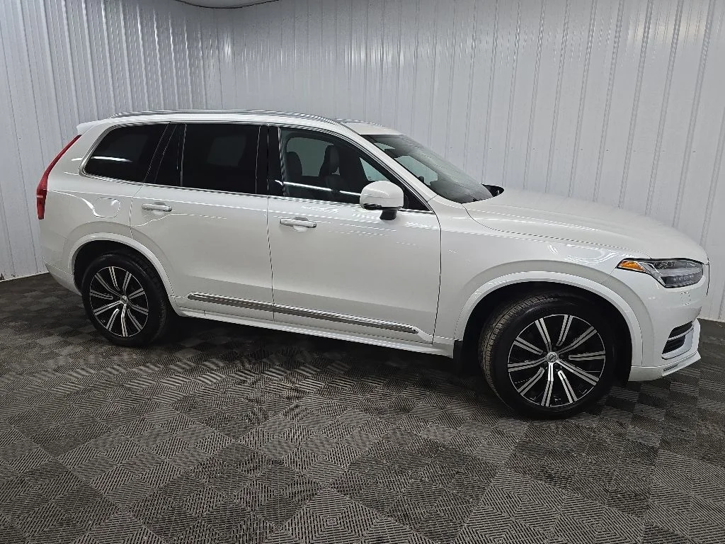 2022 Volvo XC90 T6 Inscription AWD's photo