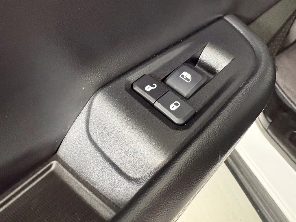 Used 2024 White Jeep 4xe image 37