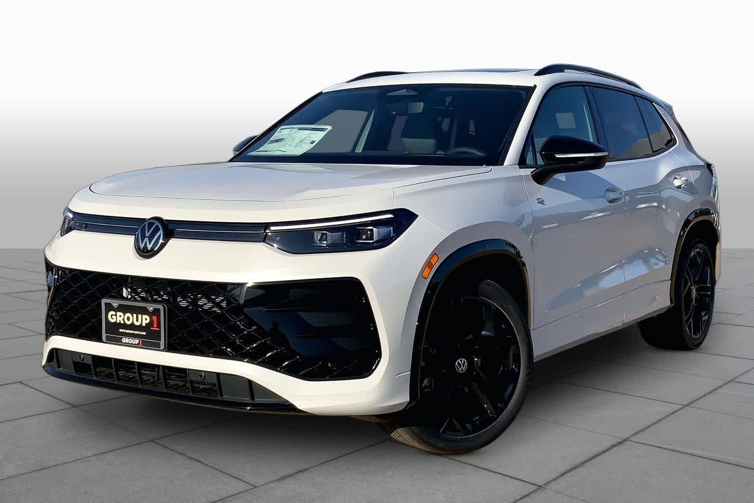 2026 Volkswagen Tiguan SE R-Line Black