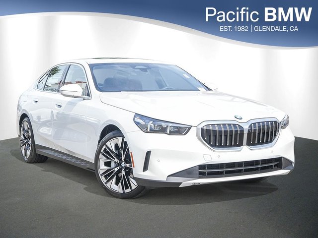 2026 BMW 5 Series 530i