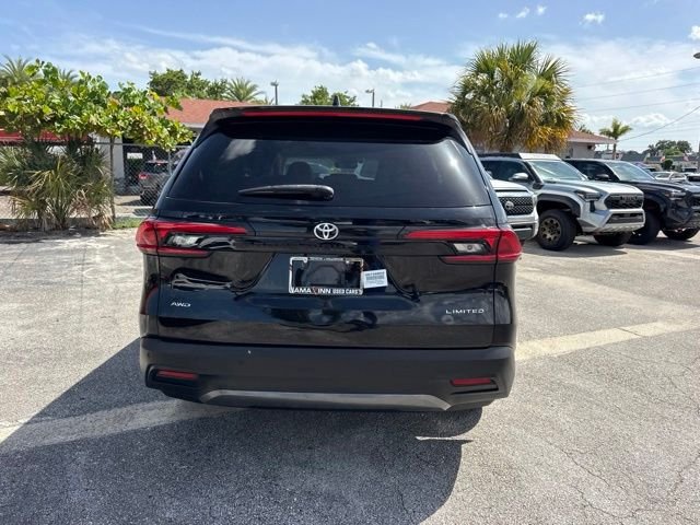 2024 Toyota Grand Highlander Limited - Photo 14