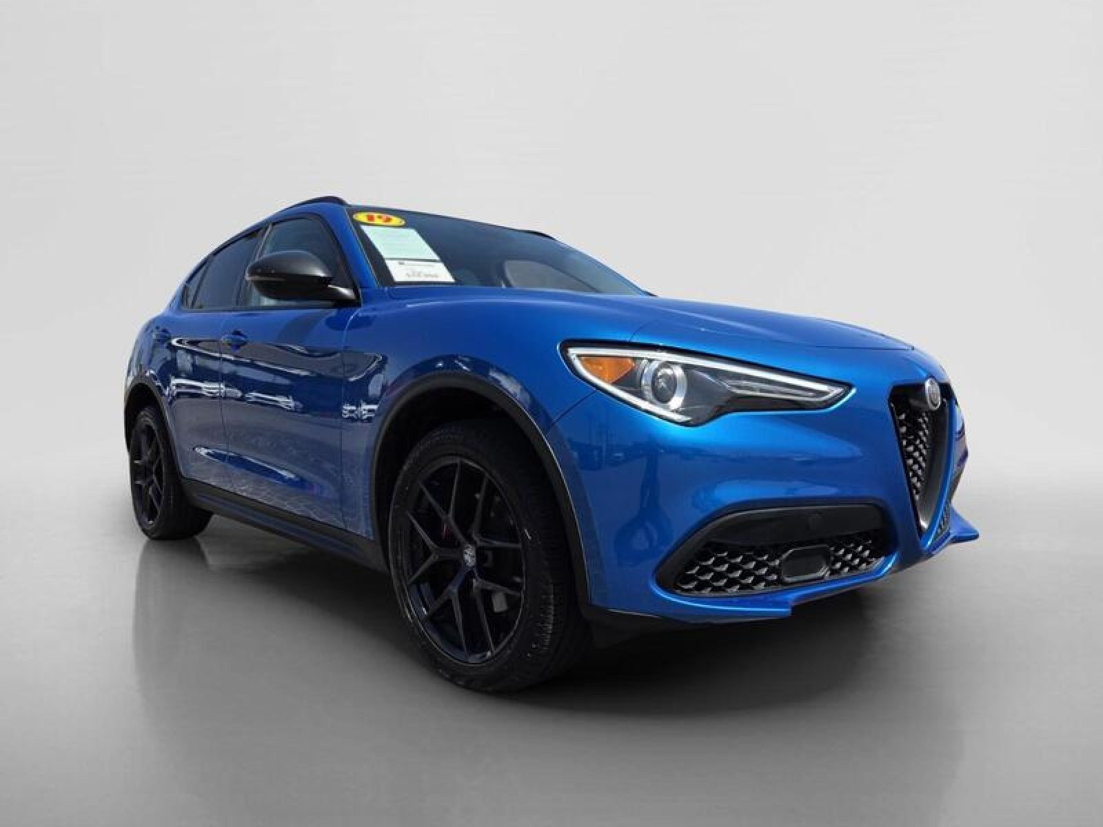 Used 2019 MISANO BLUE MET Alfa Romeo  image 7