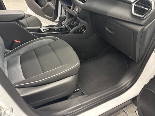 2026 Chevrolet Trailblazer LS - Photo 32