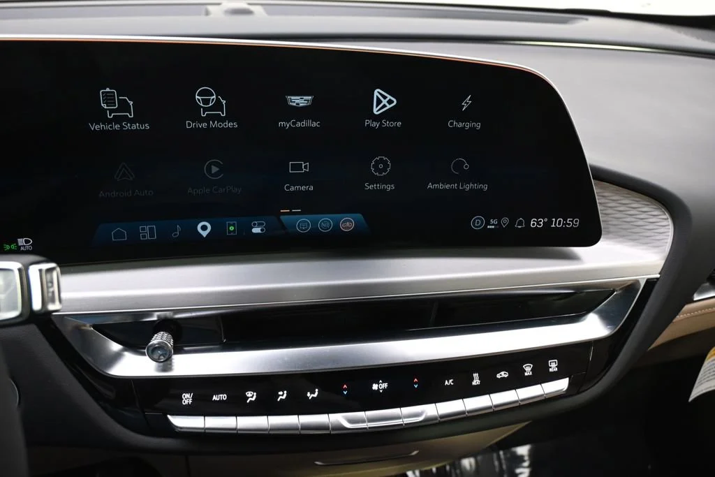 2025 Cadillac LYRIQ Luxury 3 - Photo 27