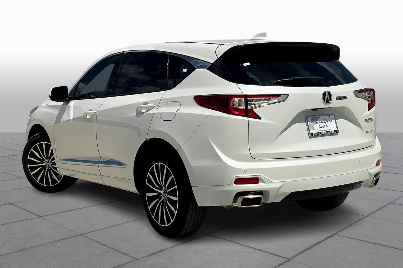 Used 2025 Platinum White Pearl Acura w/Advance Package image 11