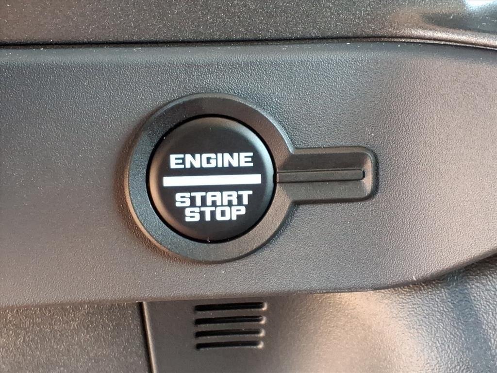 New 2025 Carbonized Gray Metallic Ford Badlands® image 13