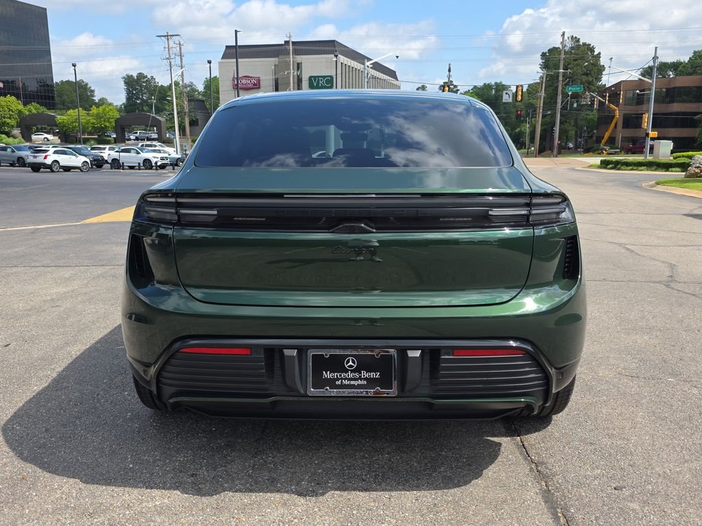 Used 2025 Green Porsche Turbo image 4