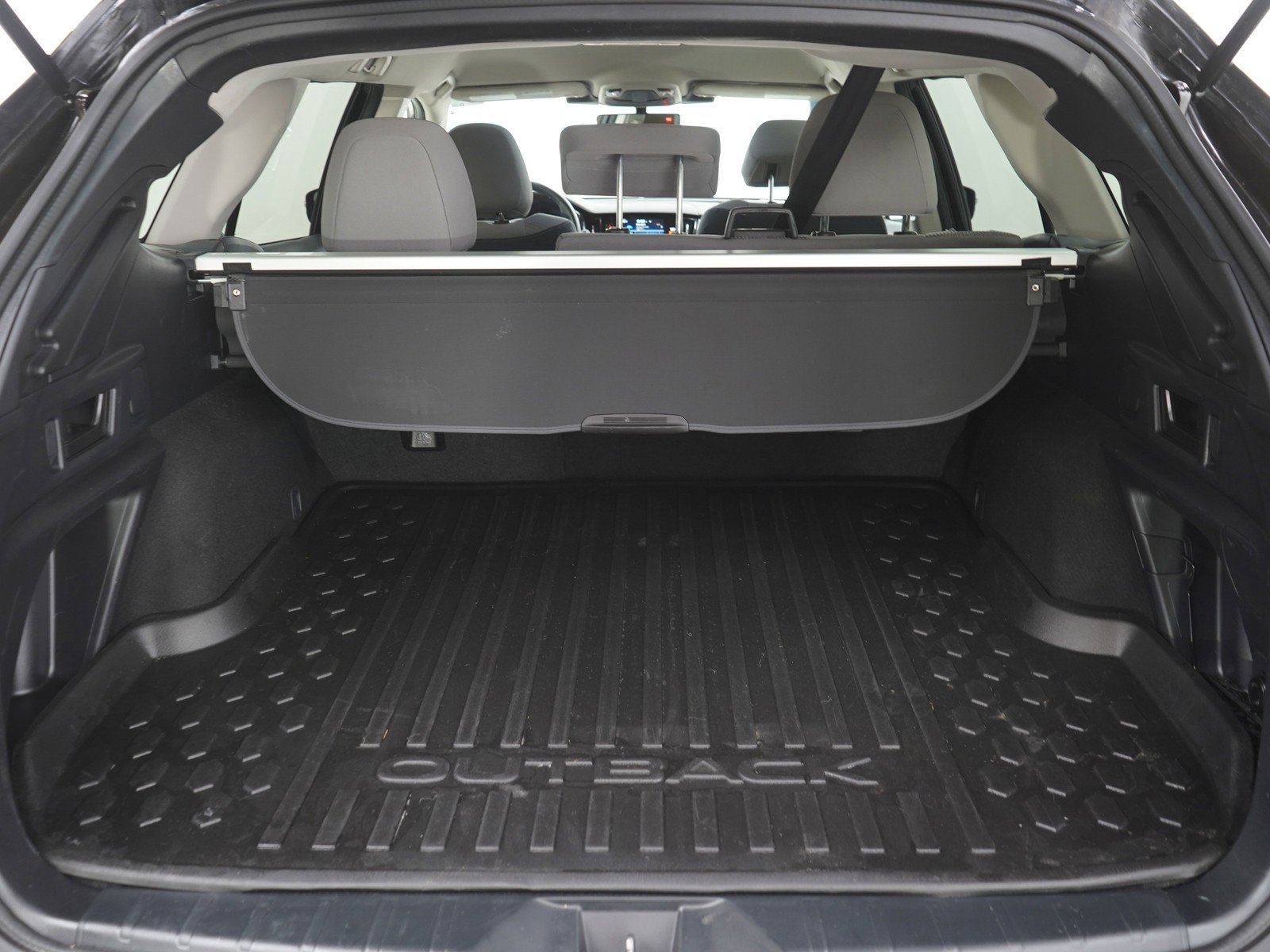 Used 2023 Crystal Black Pearl Subaru Premium image 9