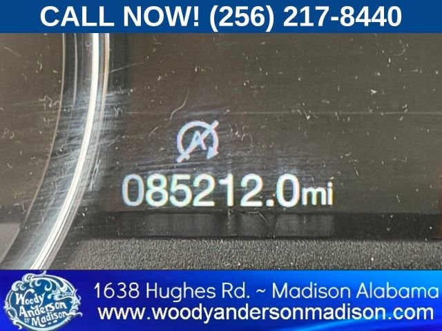 Used 2018 White Platinum Tri-Coat Metallic Ford Limited image 15