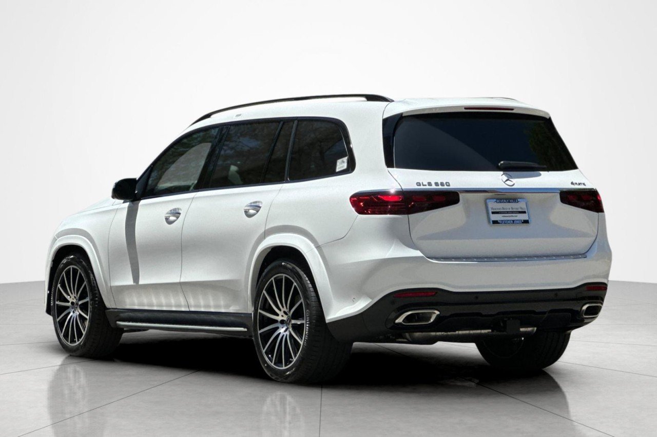 New 2026 MANUFAKTUR Moonlight White Metallic Mercedes-Benz GLS 580 4MATIC® SUV image 3