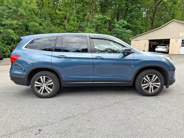 Used 2017 Blue Honda EX-L image 9
