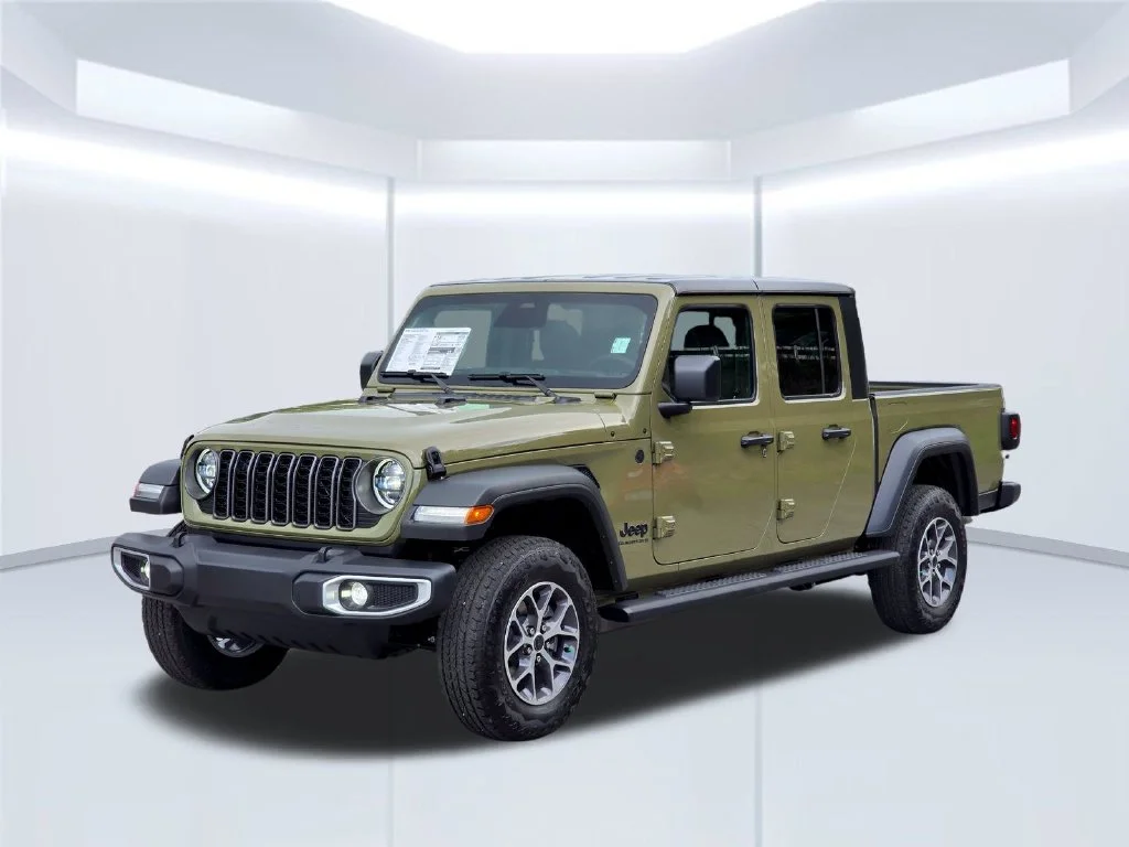 New 2026 Green Jeep Sport S image 2