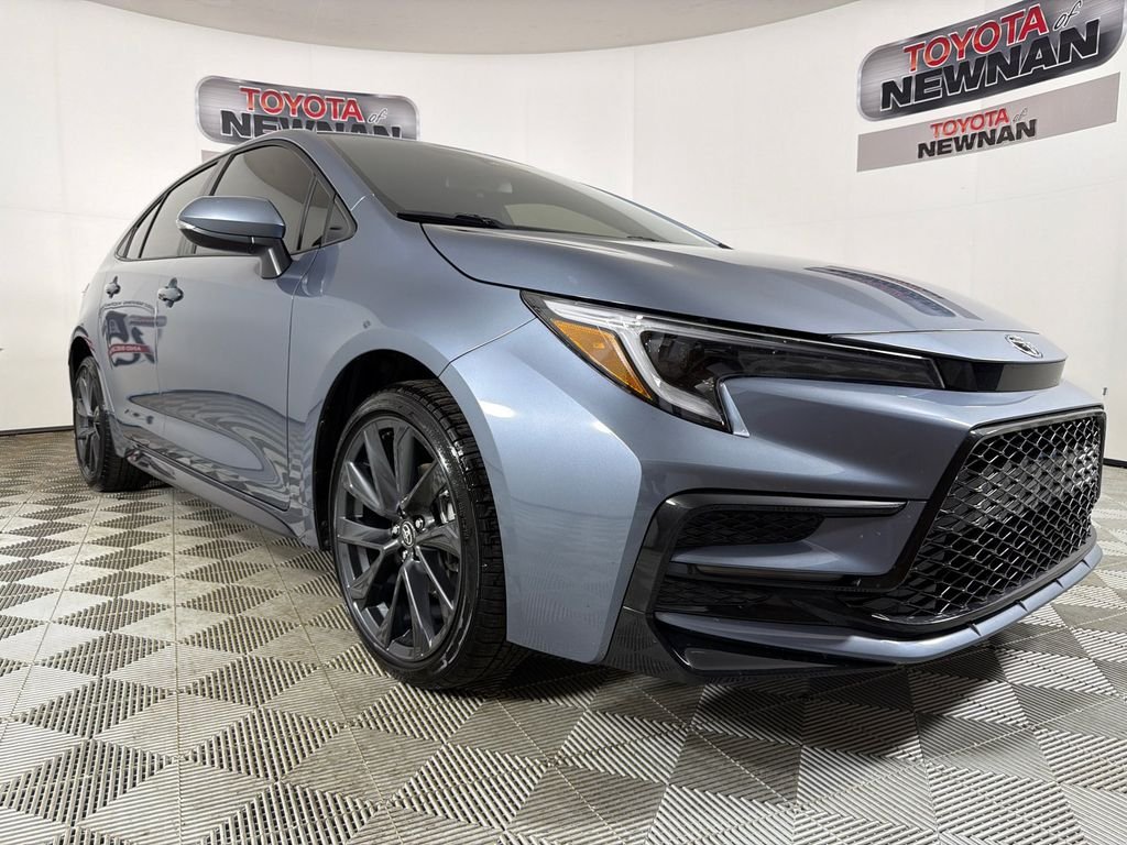 2026 Toyota Corolla SE Hybrid CVT's photo