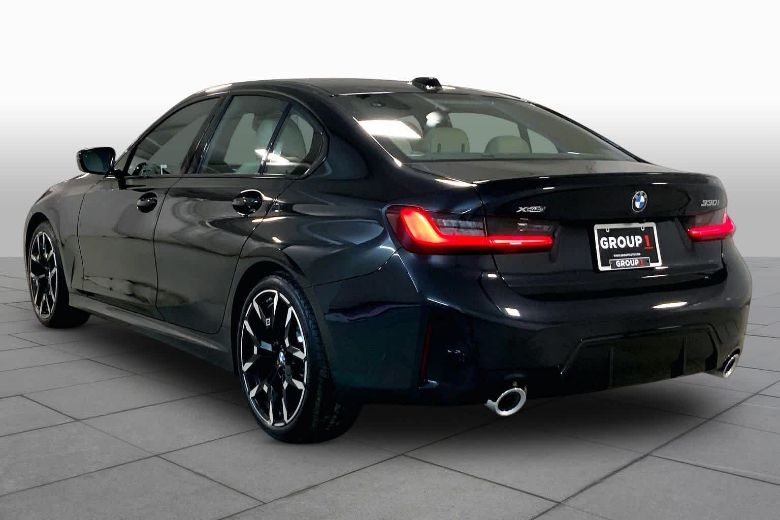 New 2026 Black Sapphire Metallic BMW 330i xDrive image 12