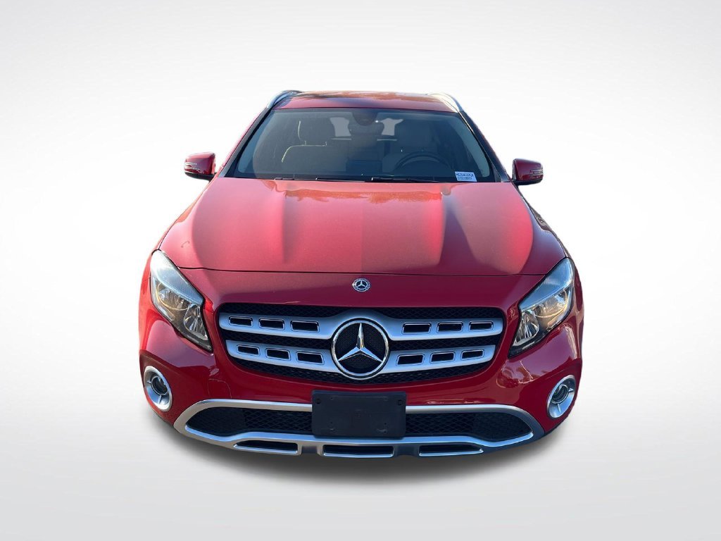 Used 2019 Red Mercedes-Benz GLA 250 image 8