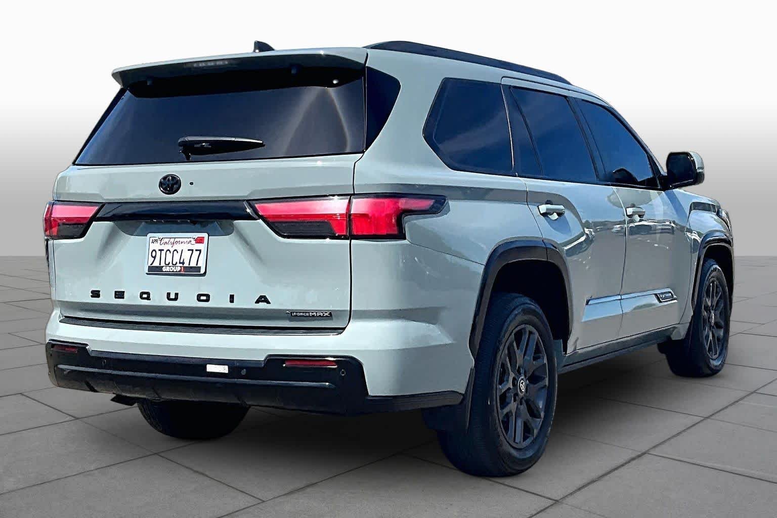 Certified Used 2025 Lunar Rock Toyota Platinum image 12
