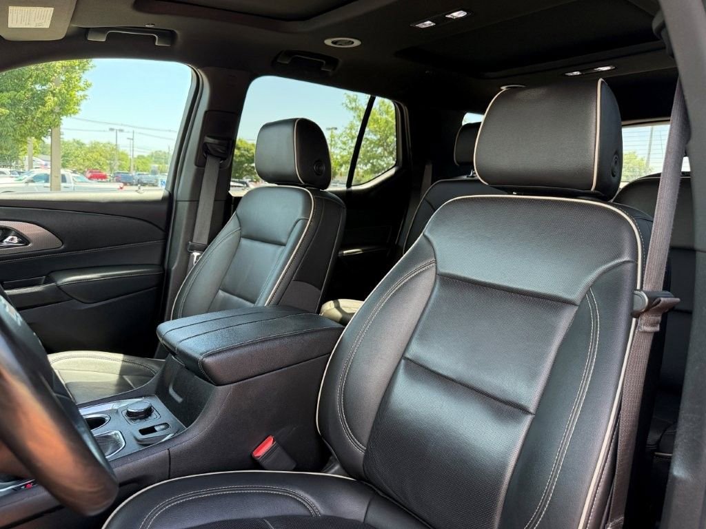 Used 2023 Summit White Chevrolet Premier image 15