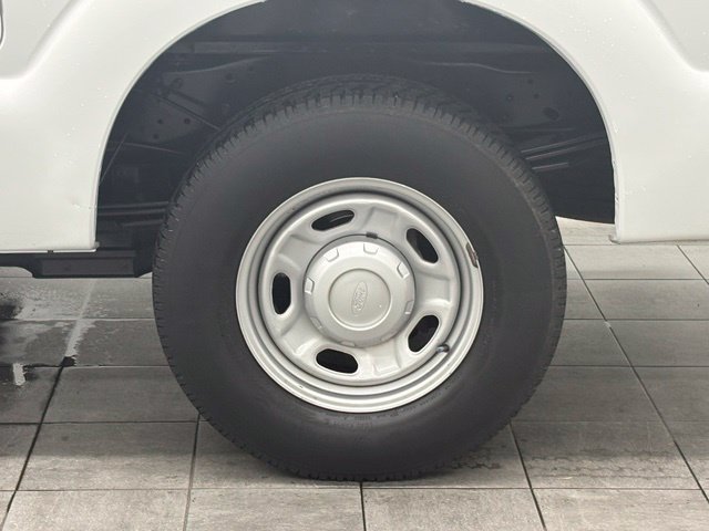 Used 2011 White Ford XL image 6