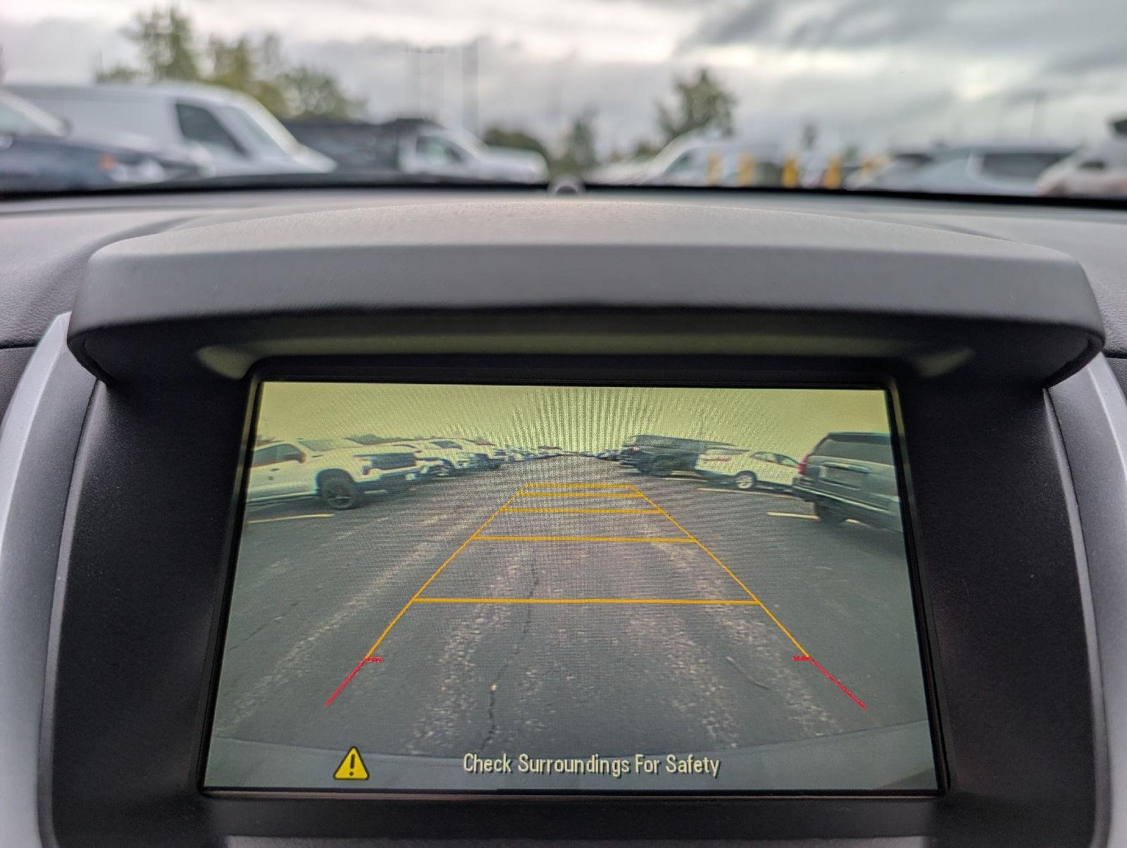 Used 2015  Chevrolet LT image 18
