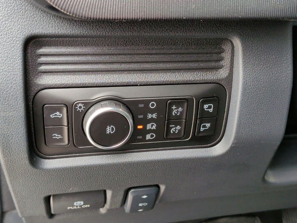 New 2026 Agate Black Metallic Ford F-250® Platinum® image 14