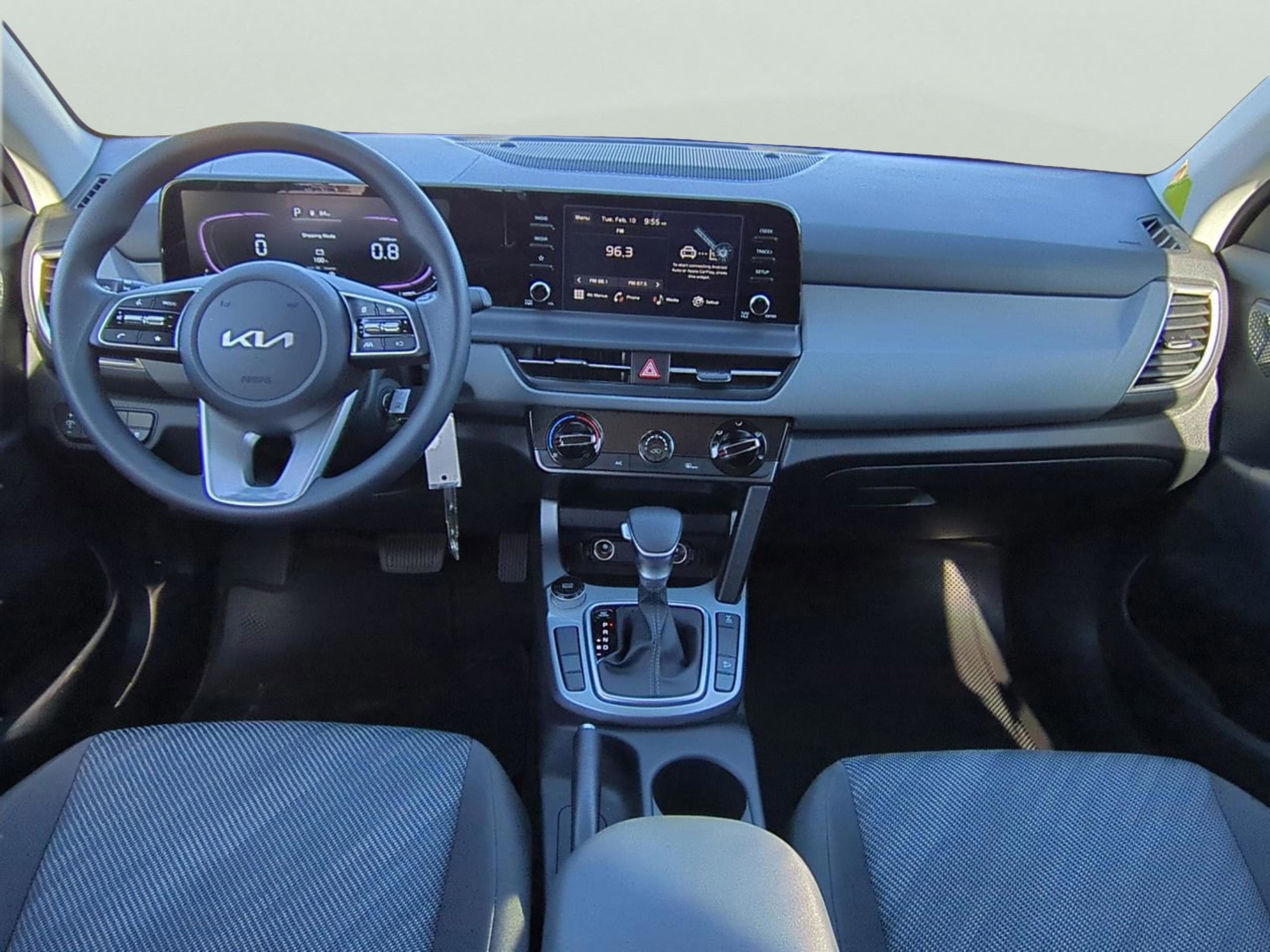 New 2026 Snow White Pearl Kia LX image 16