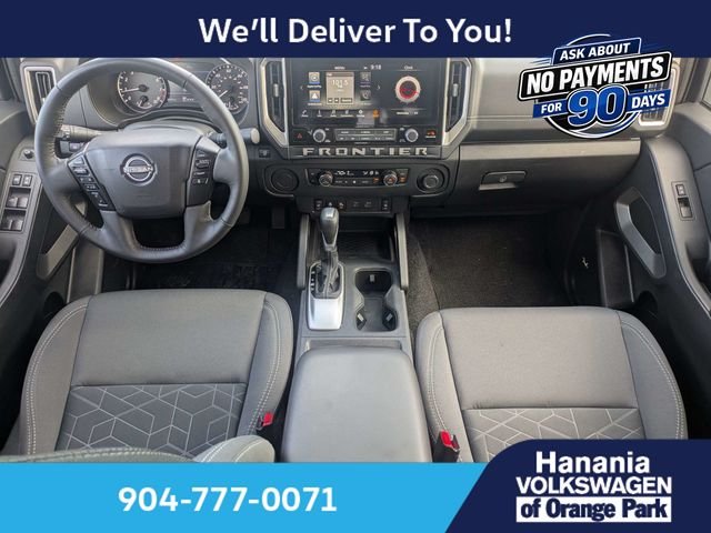 Used 2025 White Nissan SV image 15