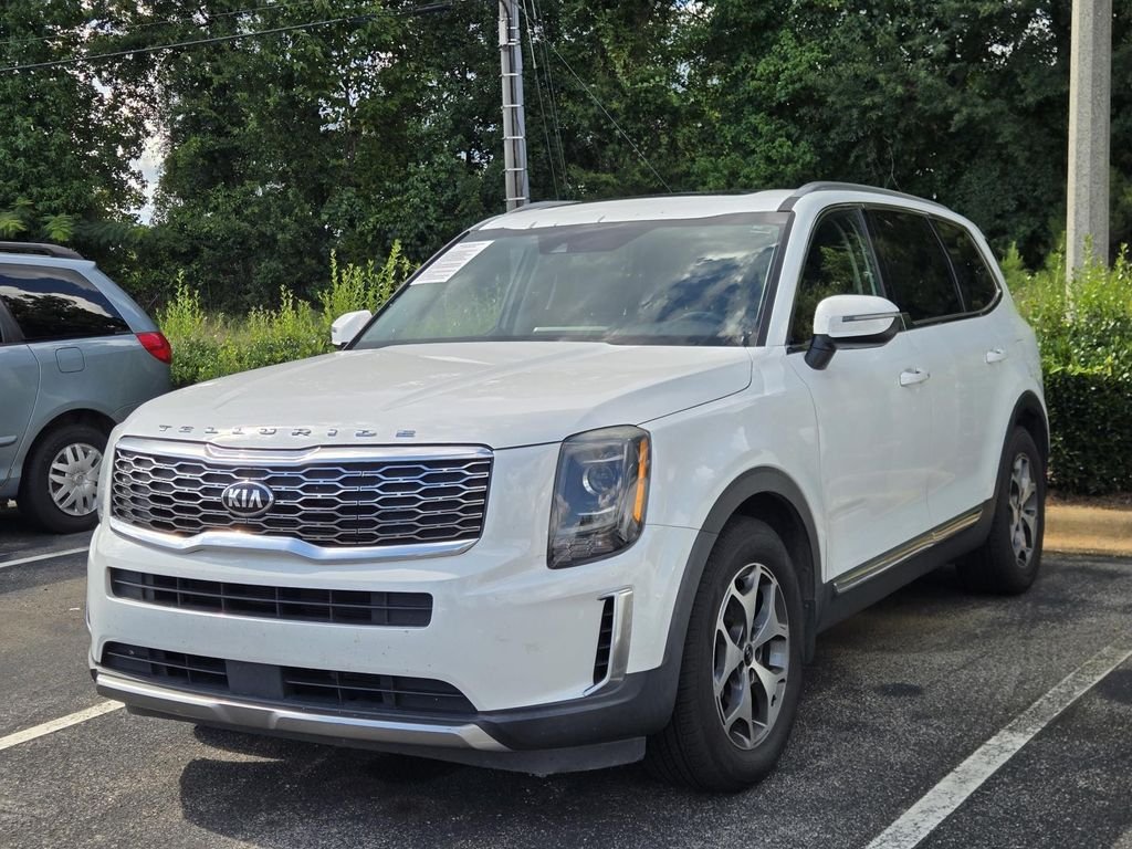 Used 2020 White Kia EX image 3
