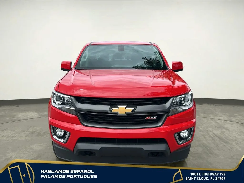 Used 2019 RED HOT Chevrolet 2WD Z71 image 9