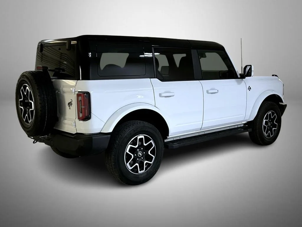 Used 2024 White Ford Outer Banks image 5