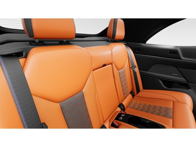 New 2027 Tanzanite Blue II Metallic BMW Competition image 12