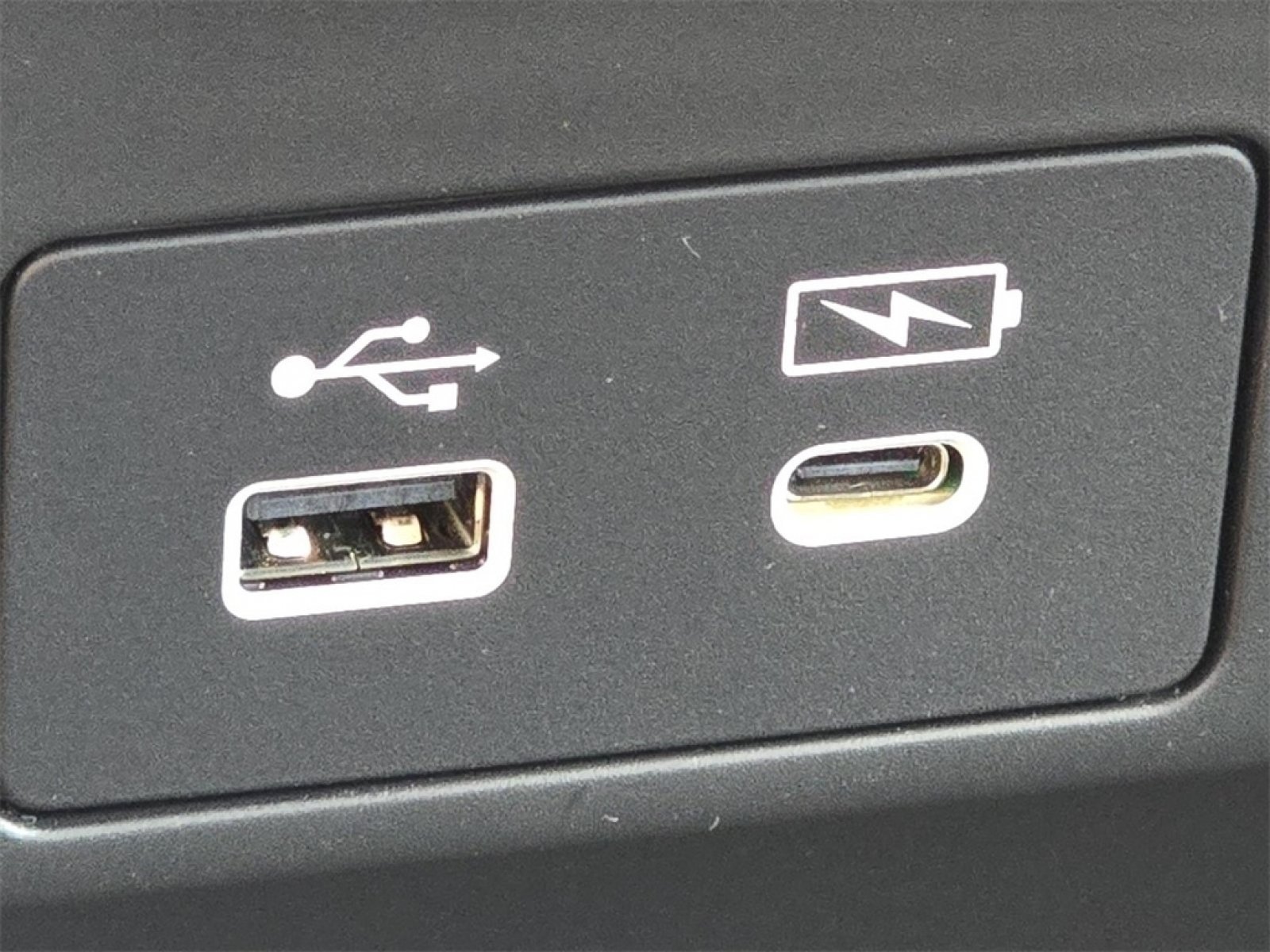 2026 Honda Odyssey Elite - Photo 12