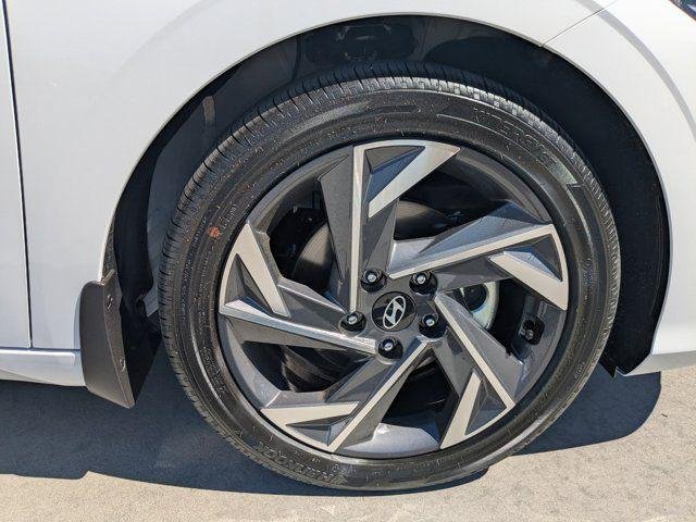 2025 Hyundai Elantra SEL - Photo 35