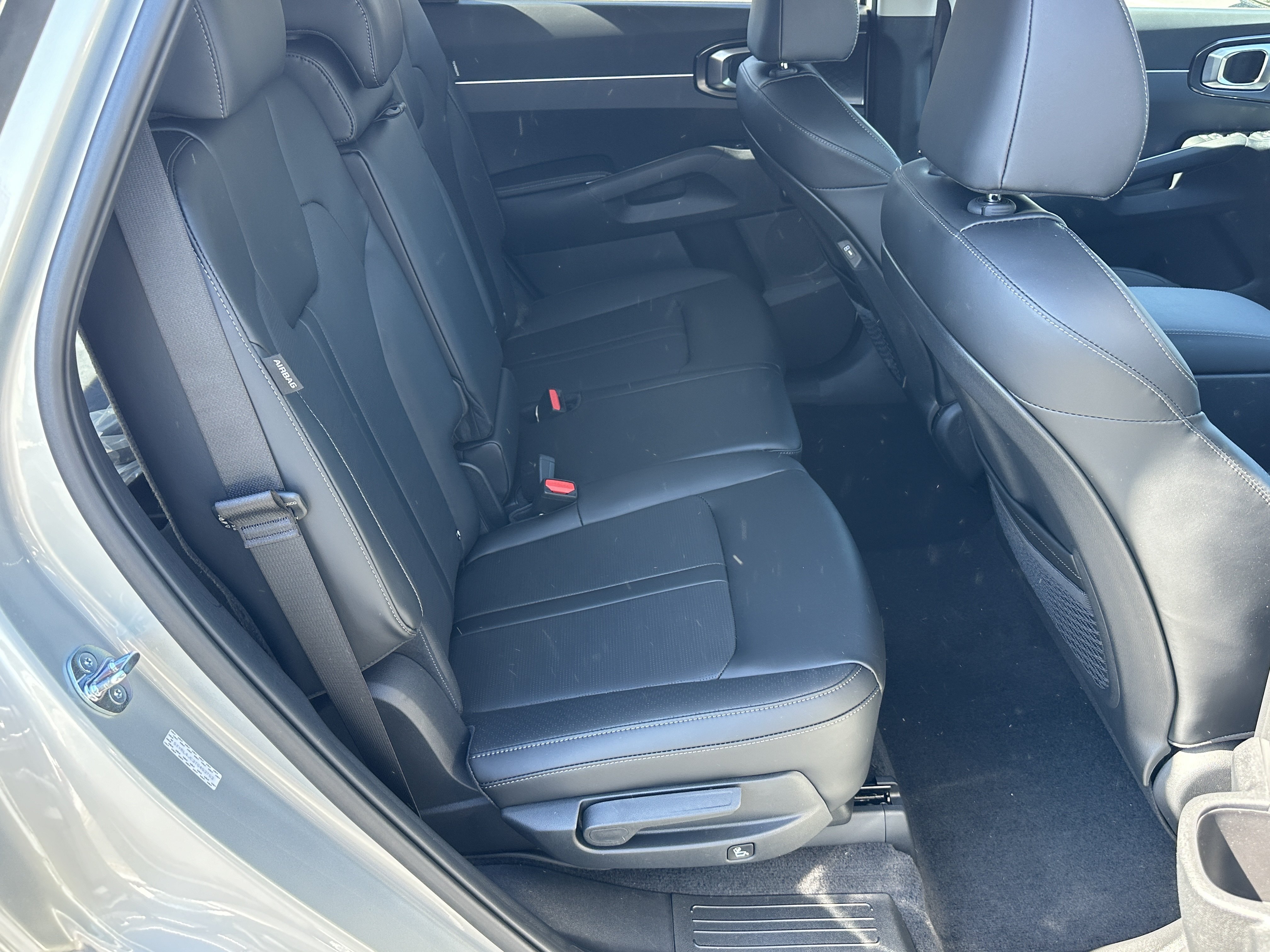 New 2026 Ivory Silver Kia S image 16