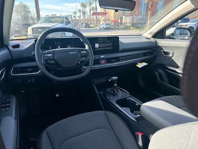 Used 2026 Haze Kia LXS image 21