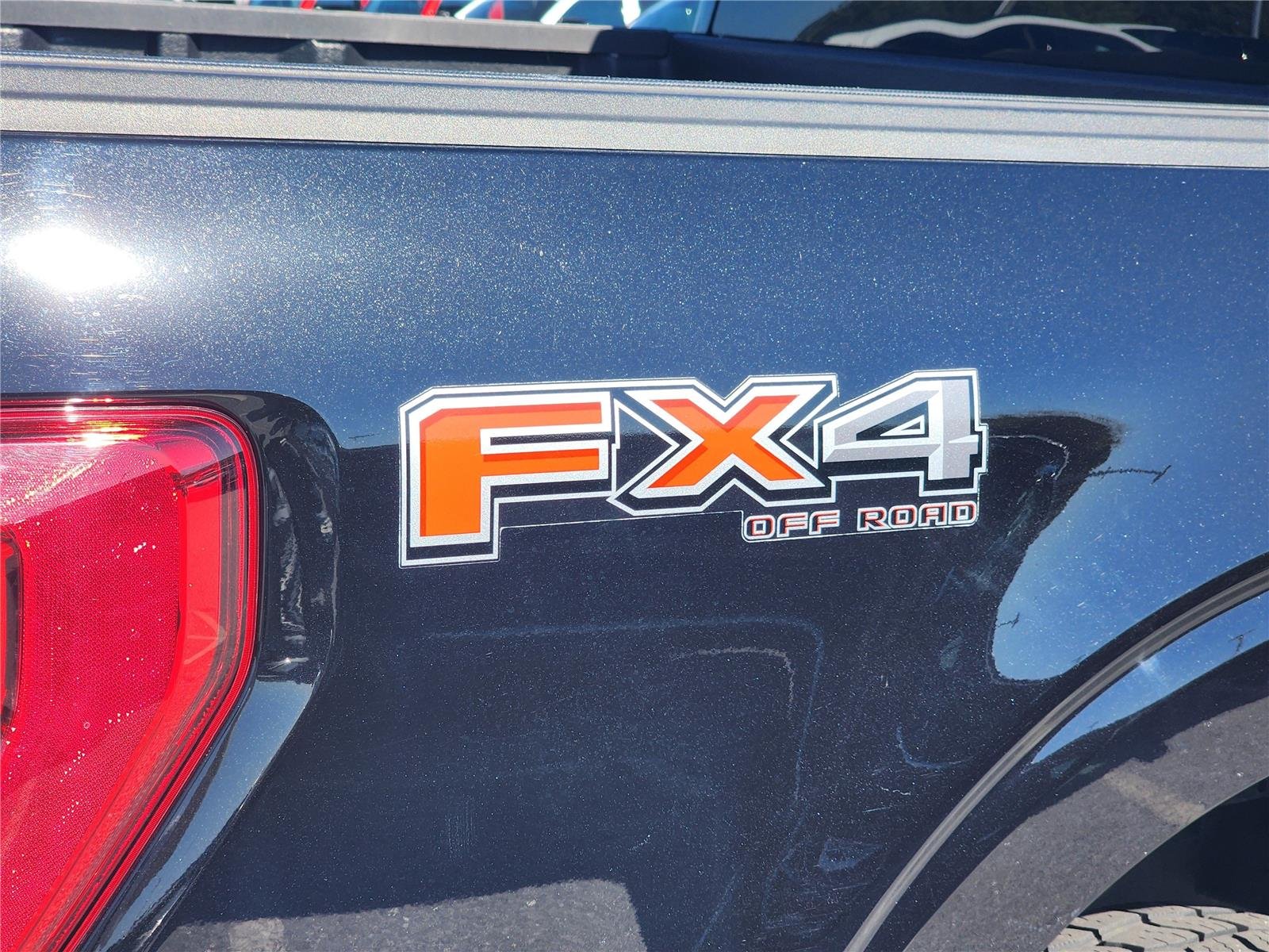 Used 2023 Agate Black Metallic Ford XL image 8
