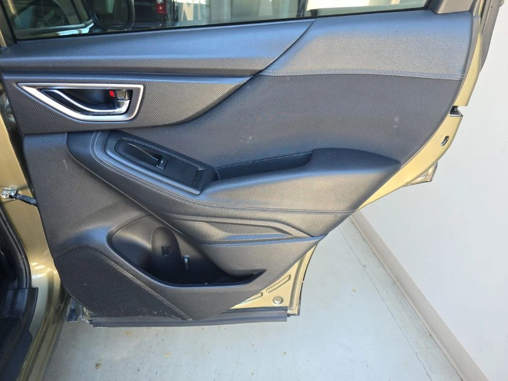 Used 2022 Green Metallic Subaru Premium image 21