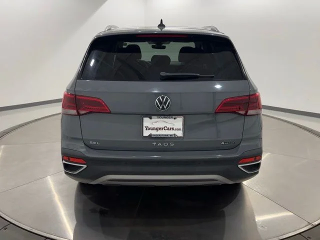 Used 2022 Blue Volkswagen 1.5T SEL image 4