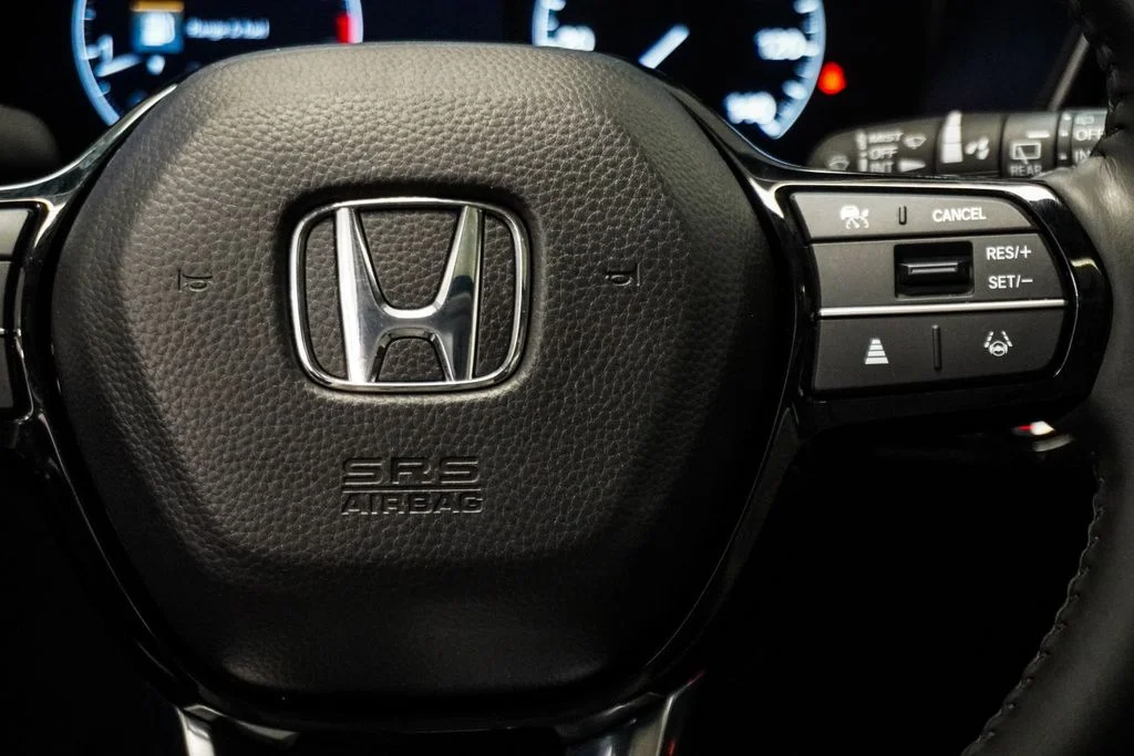 Used 2024 Gray Honda EX-L image 17