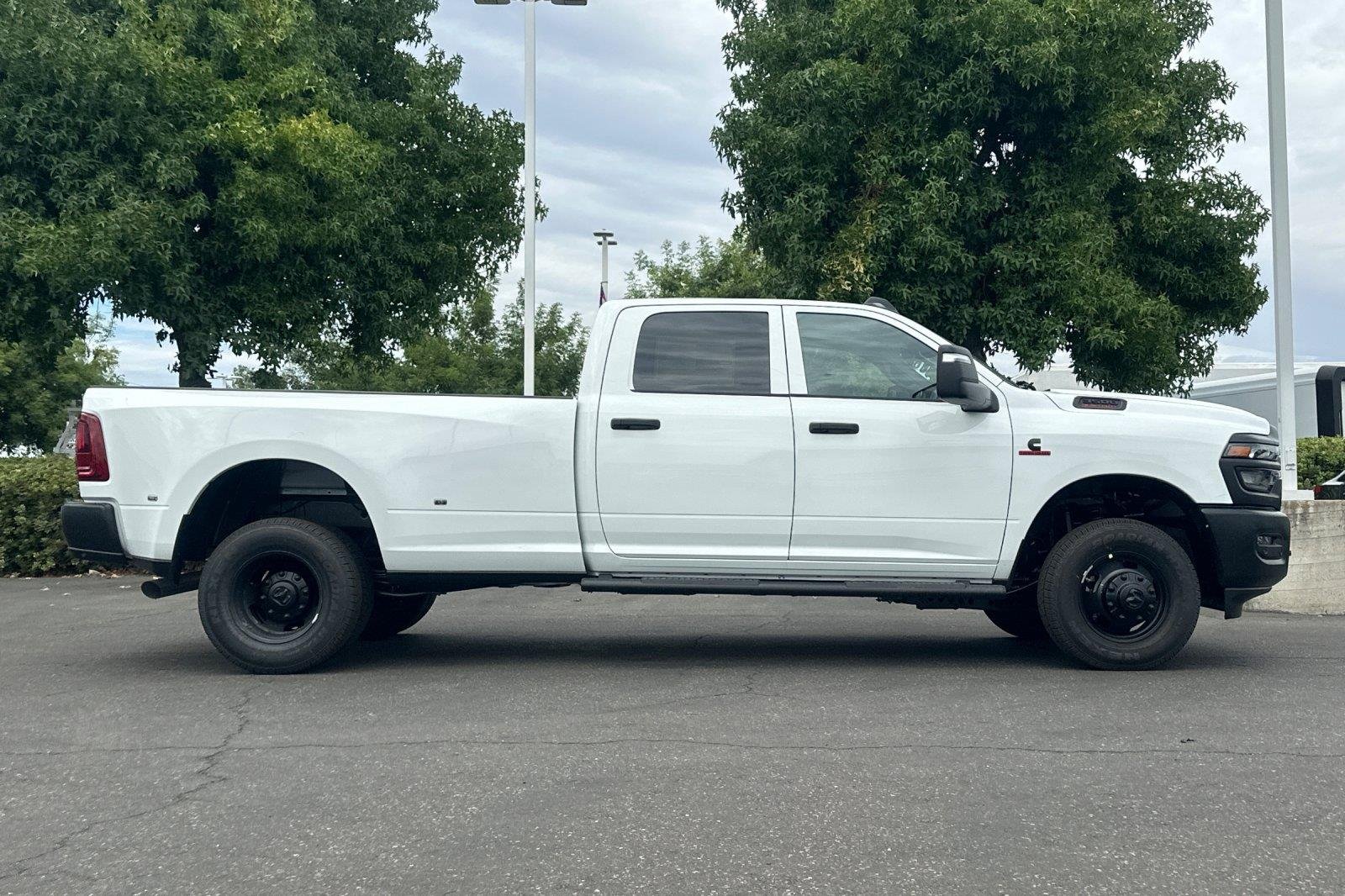New 2027 Bright White Clearcoat Ram Tradesman image 2