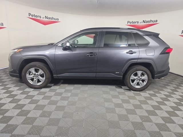 Used 2025 Magnetic Gray Metallic Toyota XLE image 3