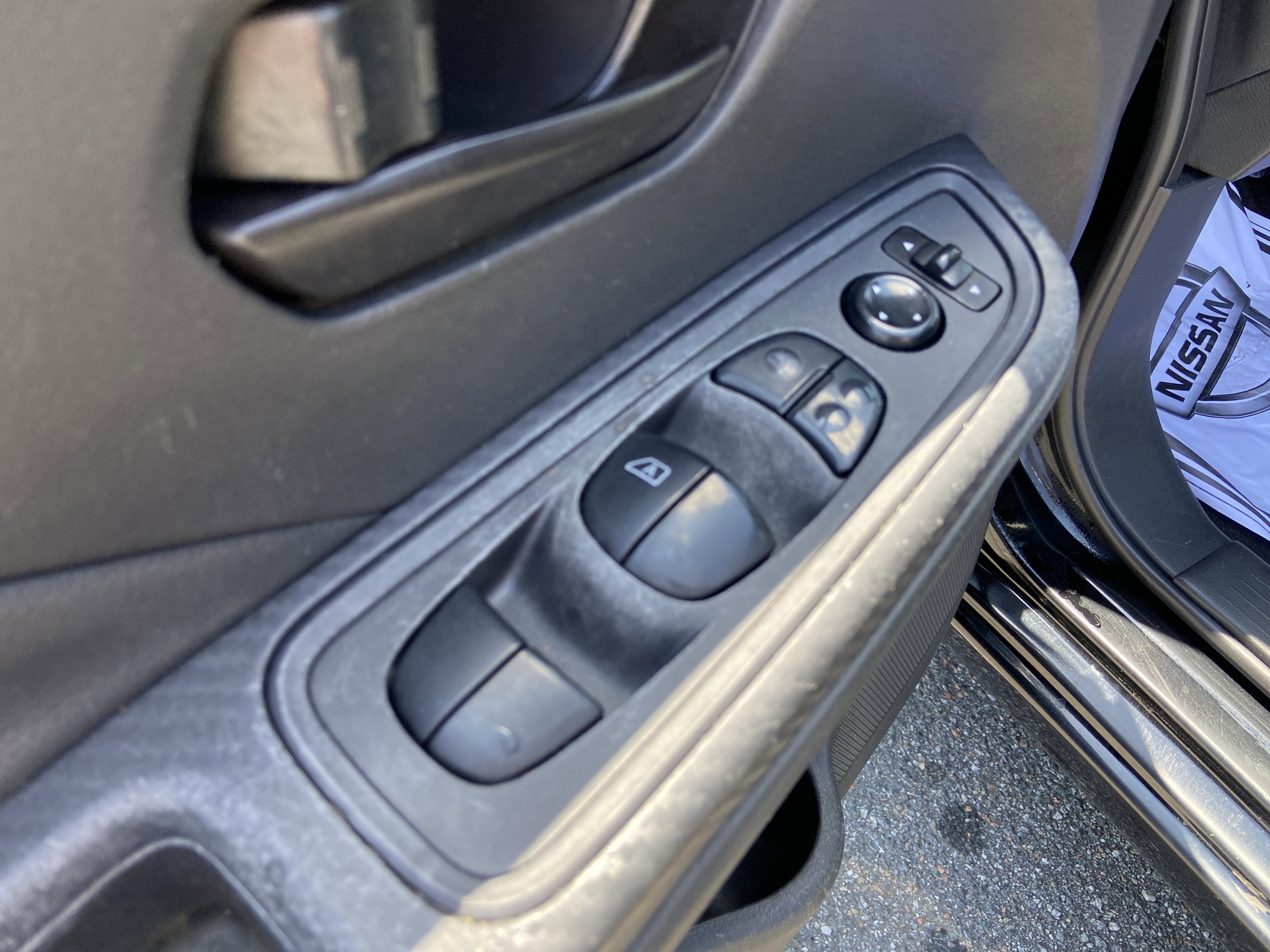 Used 2023 Super Black Nissan S image 10