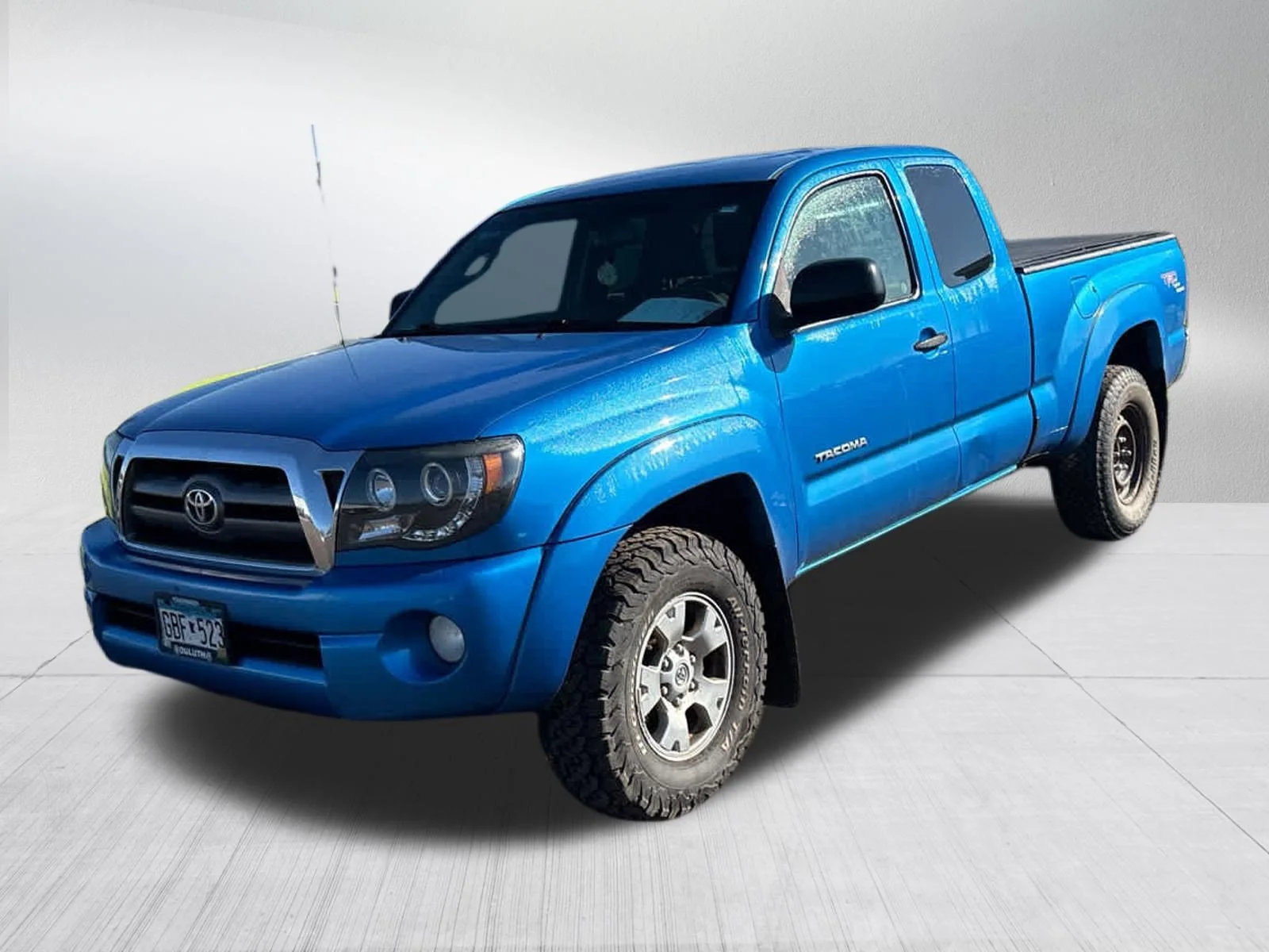 Used 2010 SPEEDWAY BLUE Toyota ACC CAB 4WD V6 AT image 17