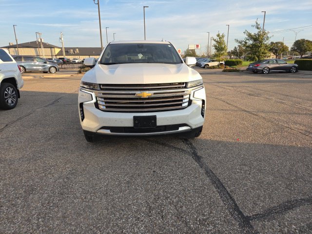Used 2023 Beige Chevrolet High Country image 4