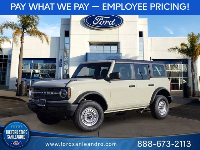 2025 Ford Bronco Base 4x4's photo