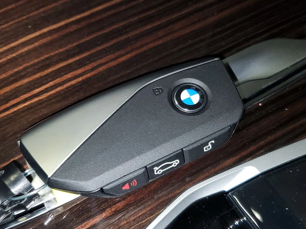 Used 2026 Blue BMW sDrive40i image 26