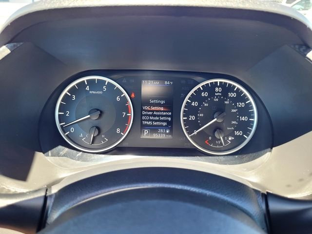 Used 2024 White Nissan S image 21