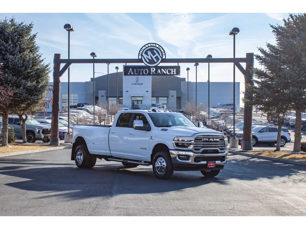 2026 RAM 3500 Laramie 4X4 Crew Cab LWB's photo